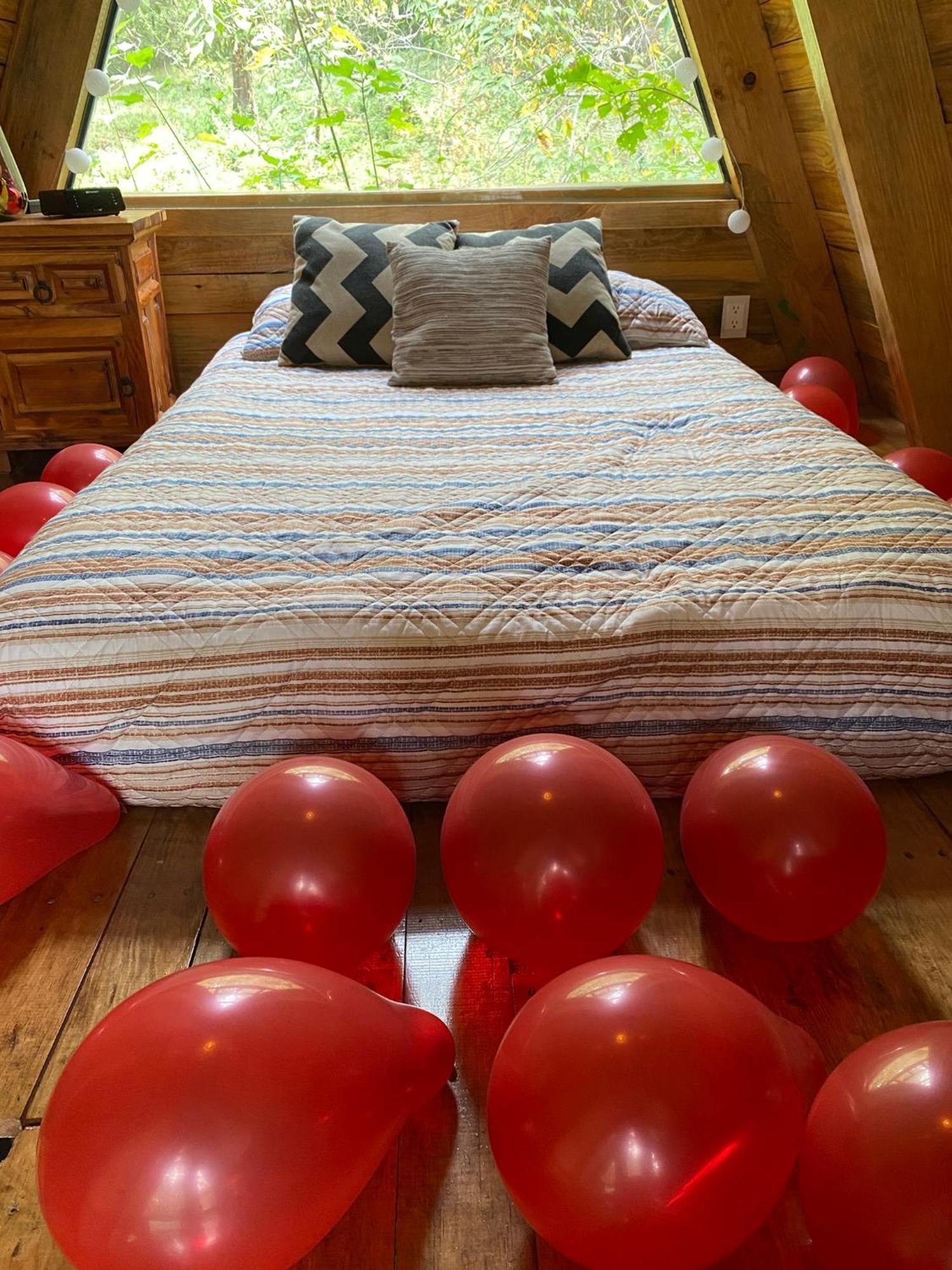 Cabanas Alpina, Romantica Y Acogedora A 10 Minutos Del Centro 테포츨란 외부 사진