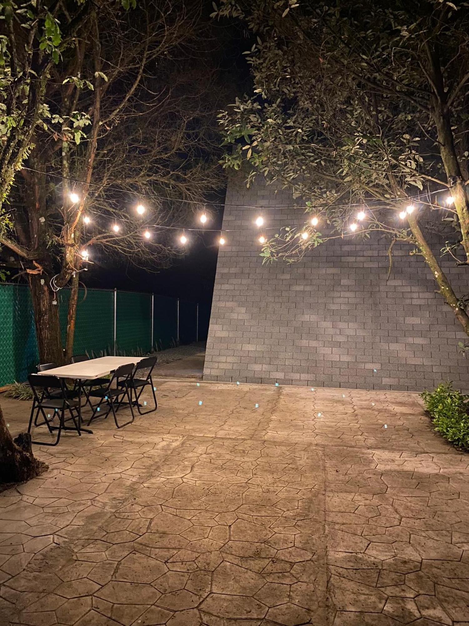 Cabanas Alpina, Romantica Y Acogedora A 10 Minutos Del Centro 테포츨란 외부 사진